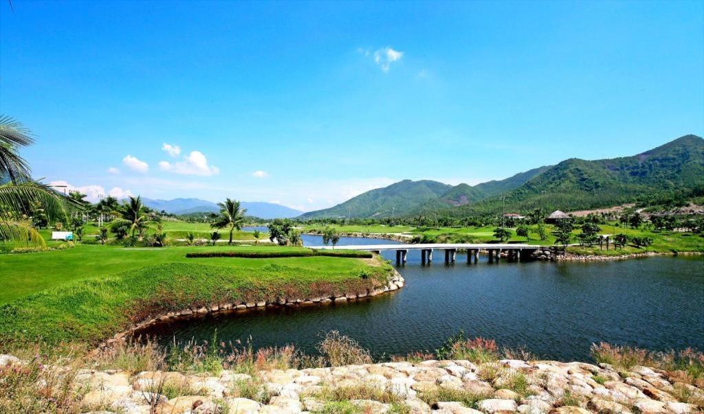 Diamond Bay Golf And Villas 나트랑 외부 사진